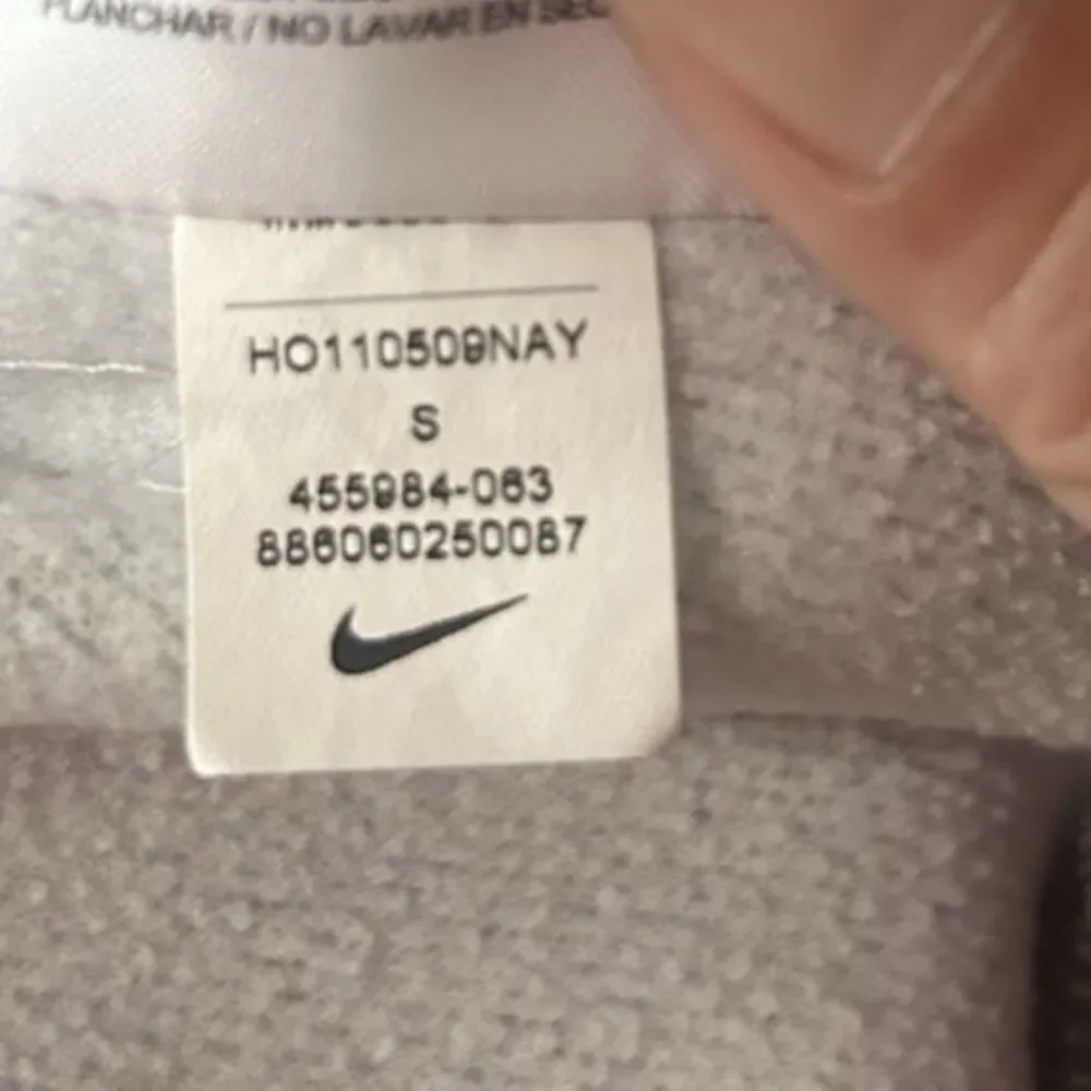 Nike Therma Fit  Womens S Hoodie Full Zip Gray Purple Just Do It Sweatshirt